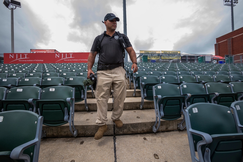 21st CST trains at ballpark