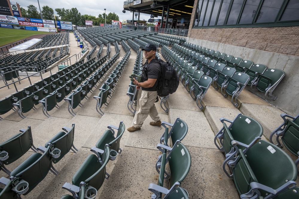 21st CST trains at ballpark