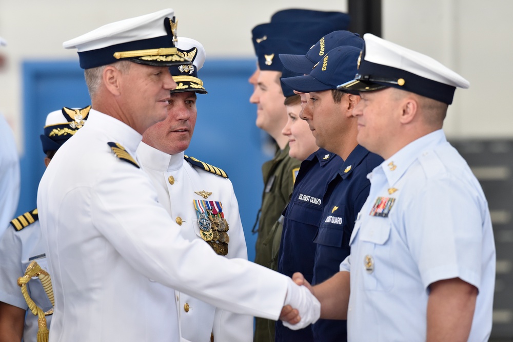 Coast Guard Air Station San Francisco holds change-of-command ceremony