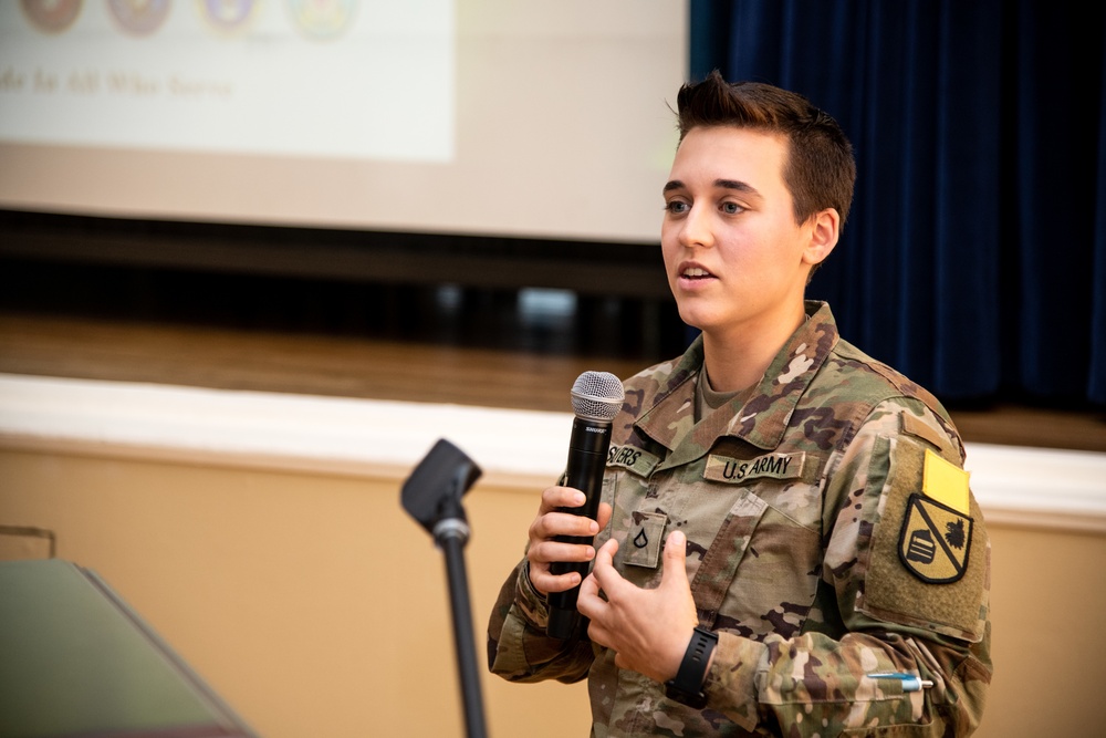 Presidio celebrates LGBT pride with story, acceptance