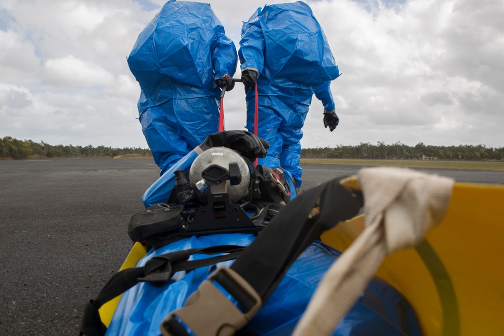 31st MEU CBRN Marines conduct contingency drill at Sam Hill Airfield