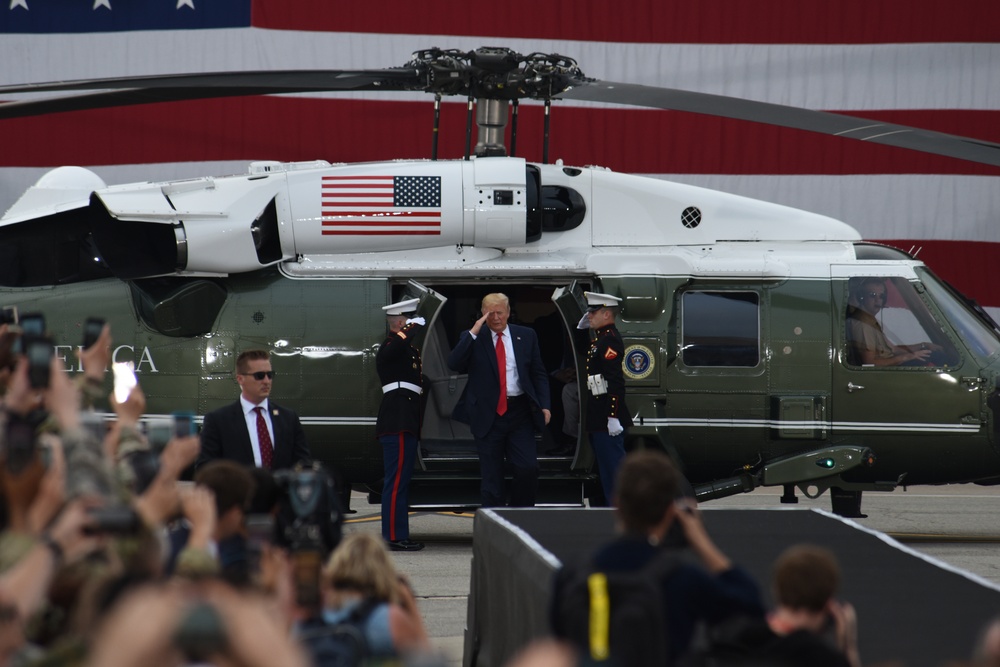 Trump thanks U.S. service members