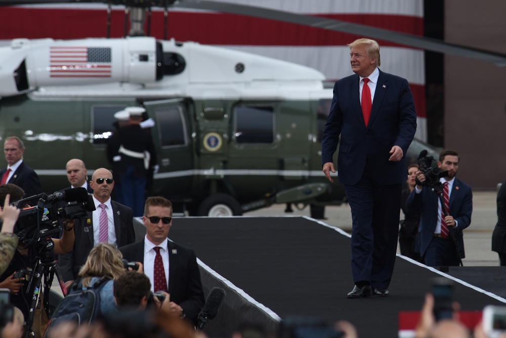 Trump thanks U.S. service members