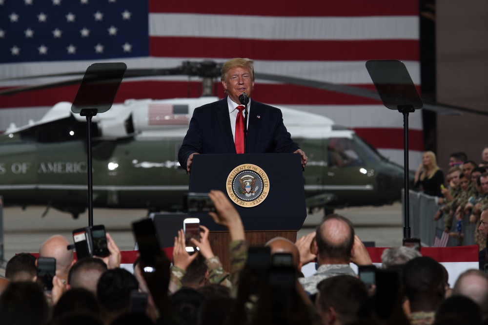 Trump thanks U.S. service members