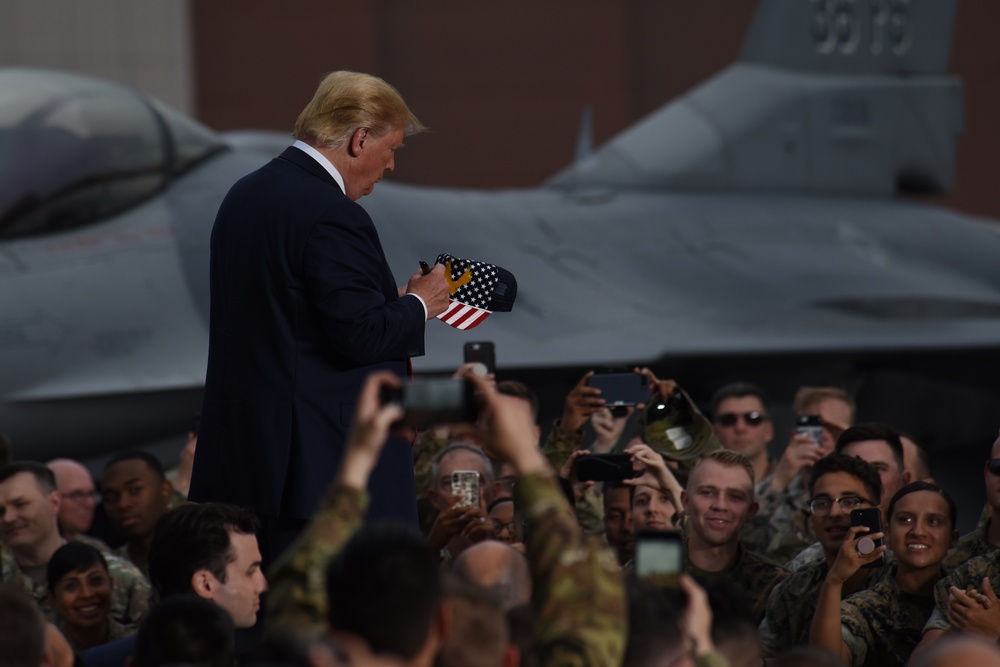 Trump thanks U.S. service members