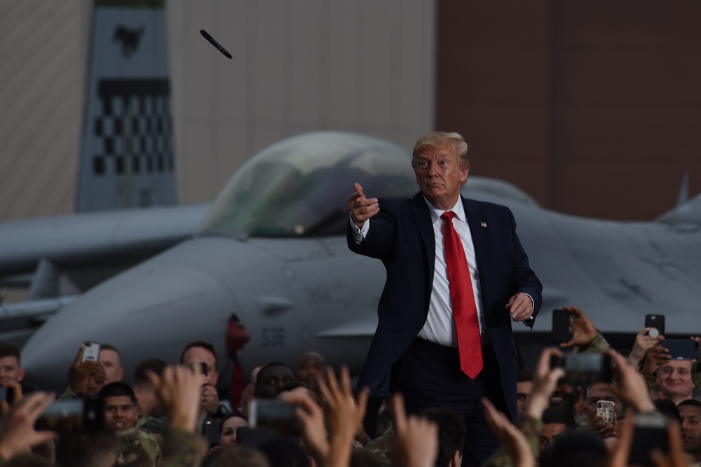 Trump thanks U.S. service members