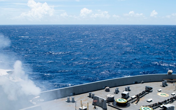 USS Green Bay (LPD 20) Mark 46 30 mm