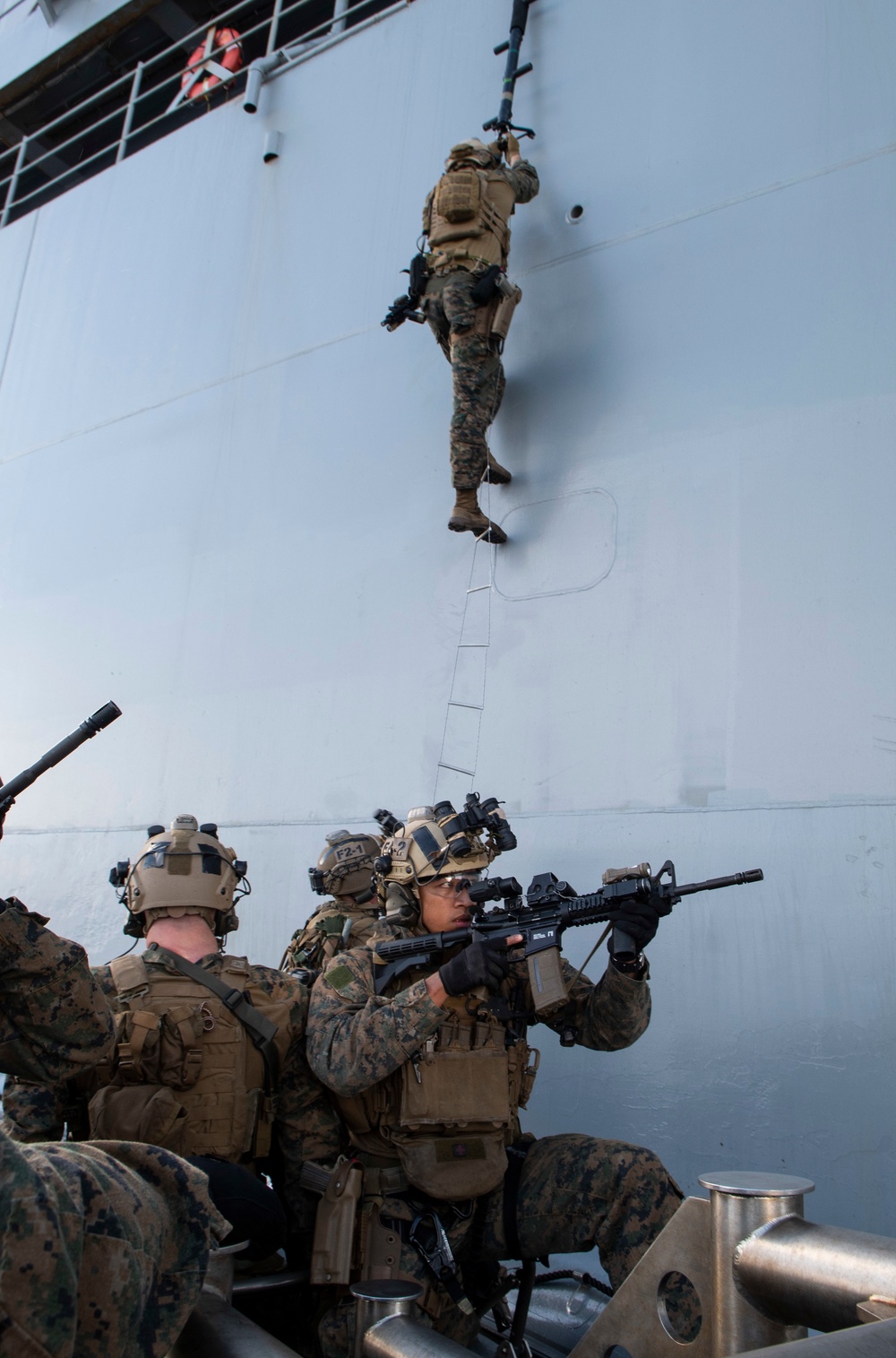 USS Green Bay (LPD 20) VBSS