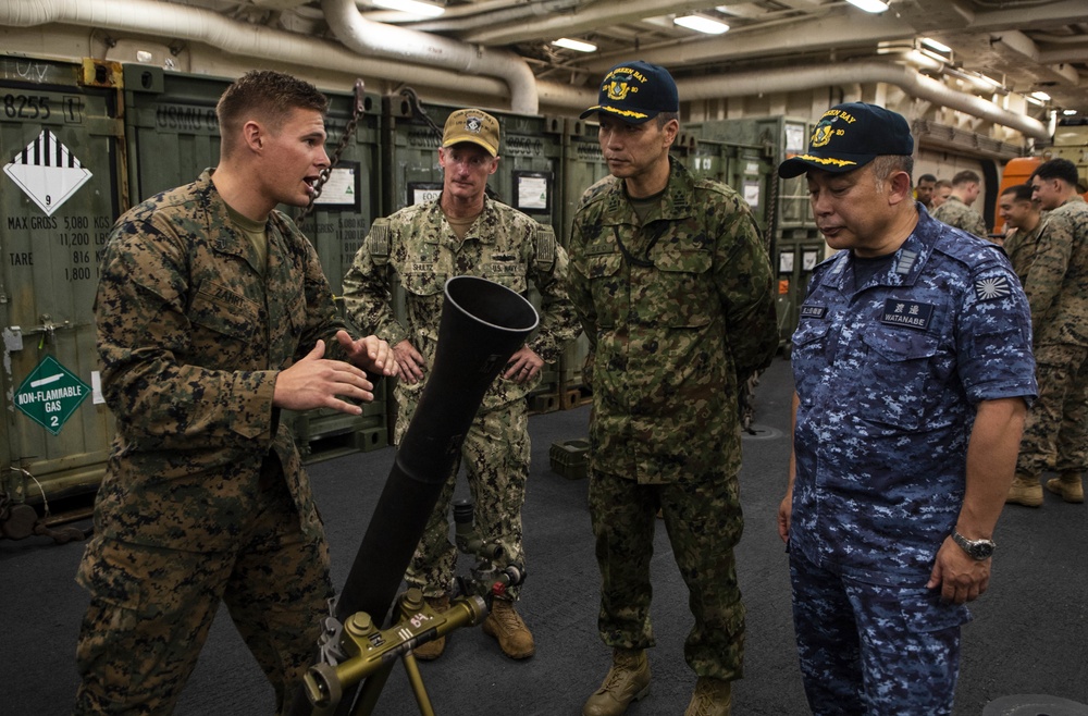 USS Green Bay (LPD 20) JMSDF Tour