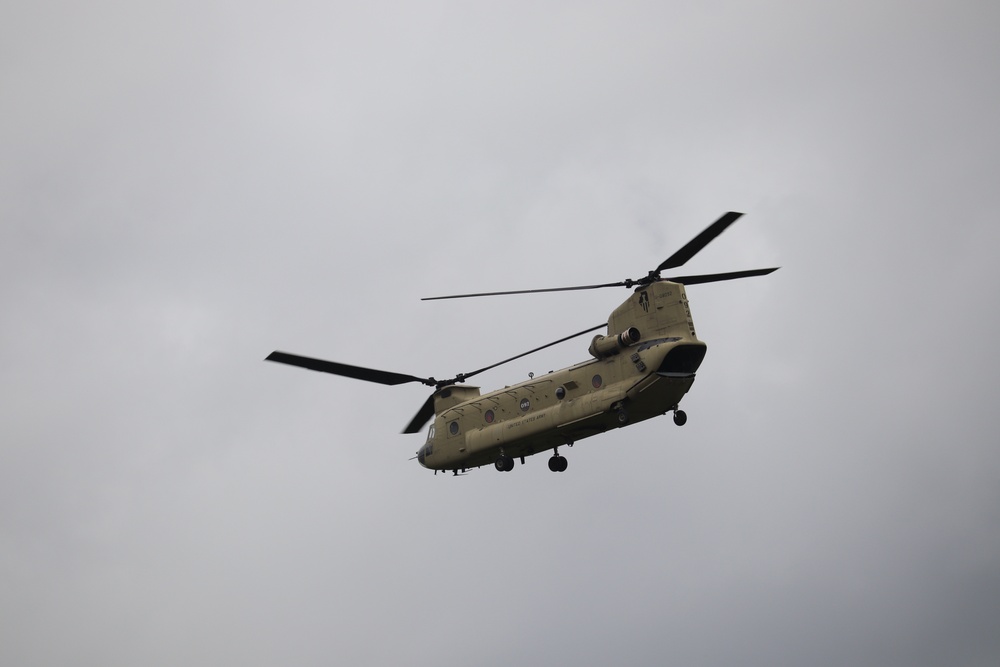 Chinook helicopters, crews support training at Fort McCoy