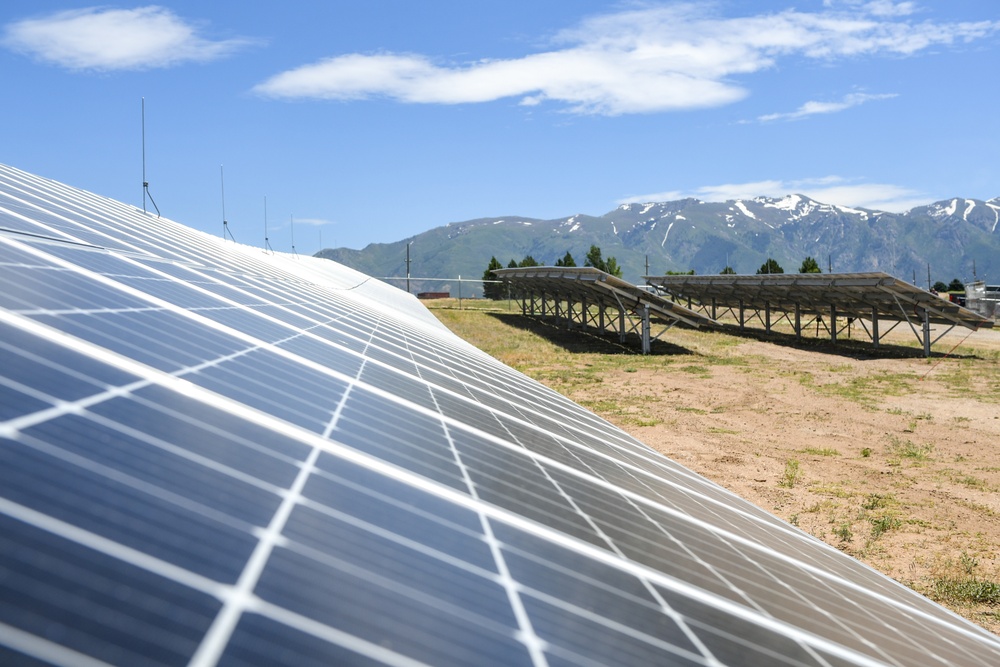 New solar array added to Hill AFB power grid