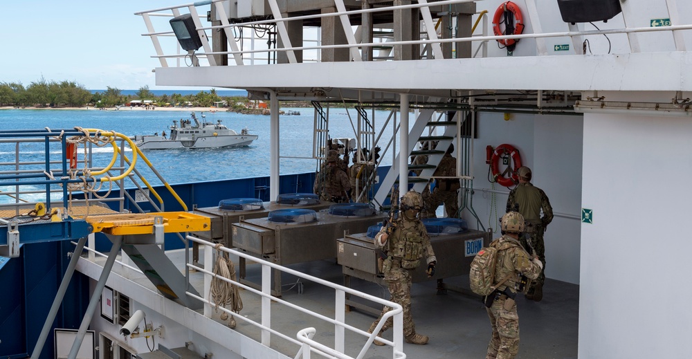 CRS 2 performs VBSS aboard USNS VADM K.R. Wheeler