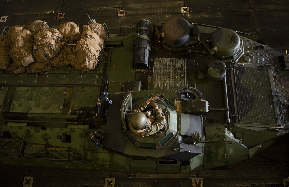 USS Green Bay (LPD 20) Well Deck Operations