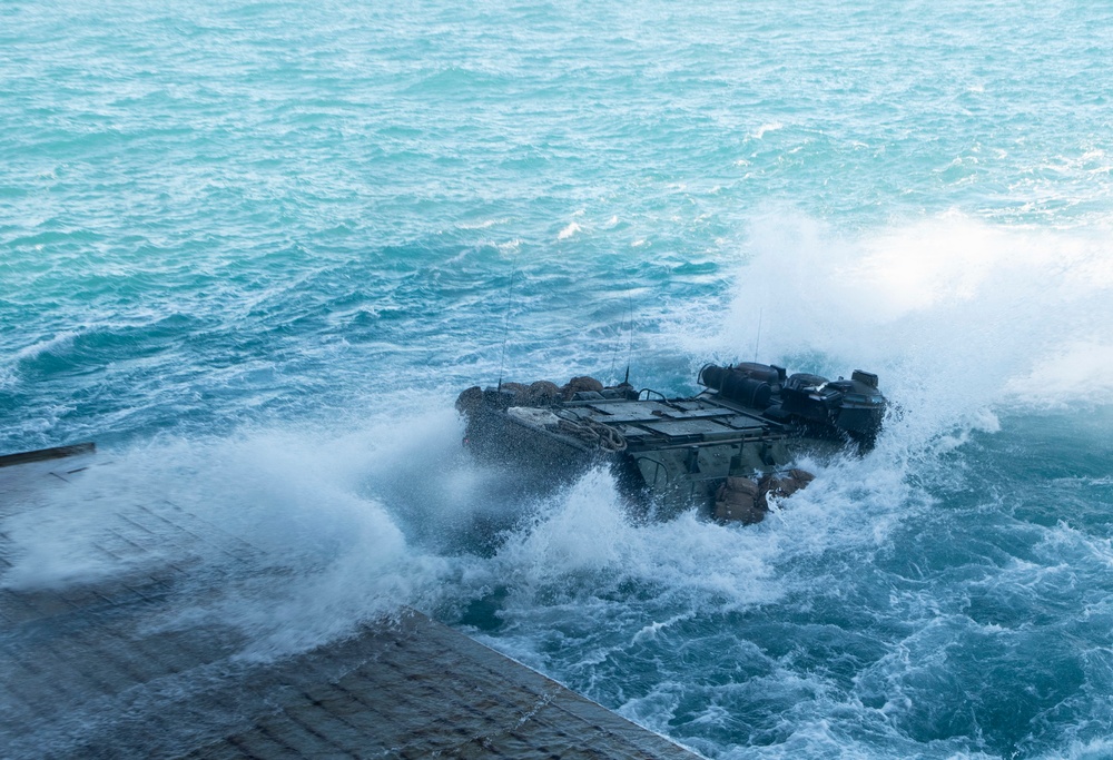 USS Green Bay (LPD 20) Well Deck Operations