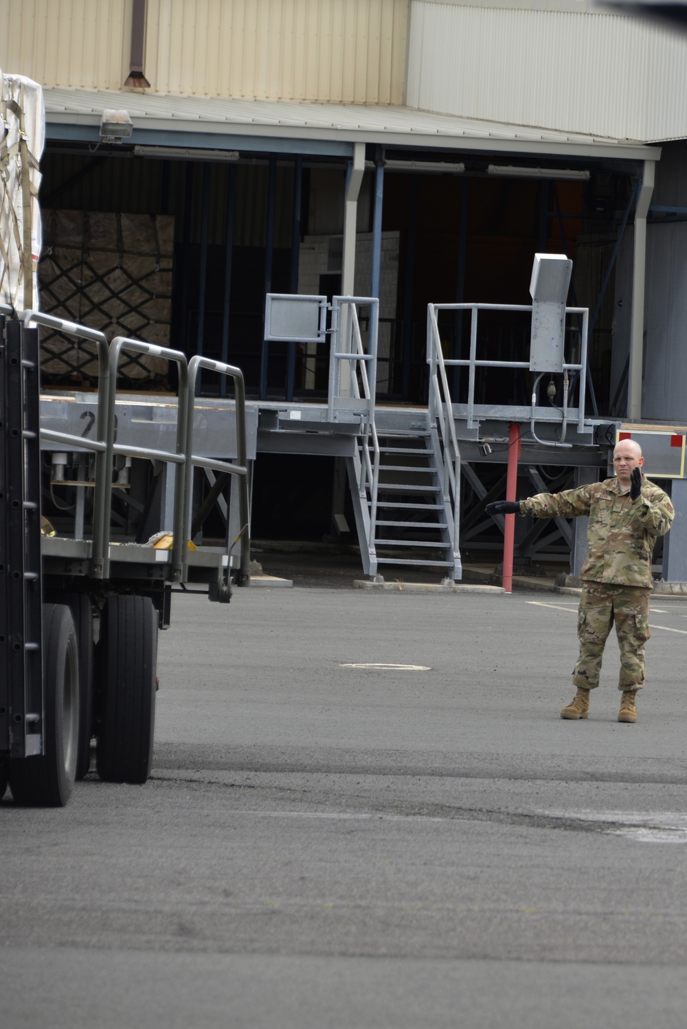 134th LRS Airmen train in Hawaii