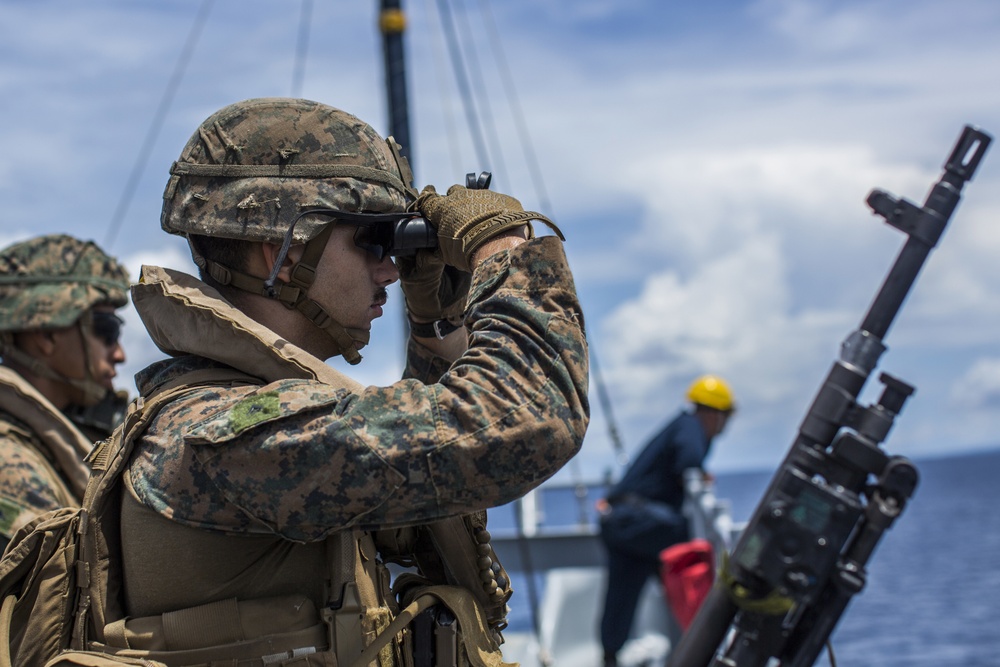 11th MEU Security aboard Harpers Ferry (LSD 49) during Strait Transit