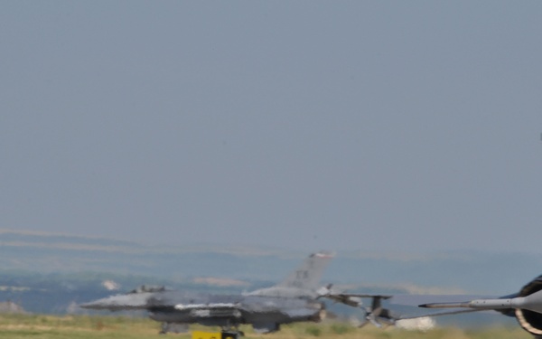 The 457th Expeditionary Fighter Squadron continues TSP in Romania