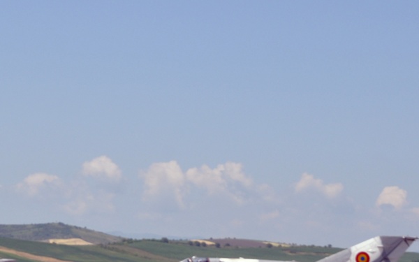 The 457th Expeditionary Fighter Squadron continues TSP in Romania