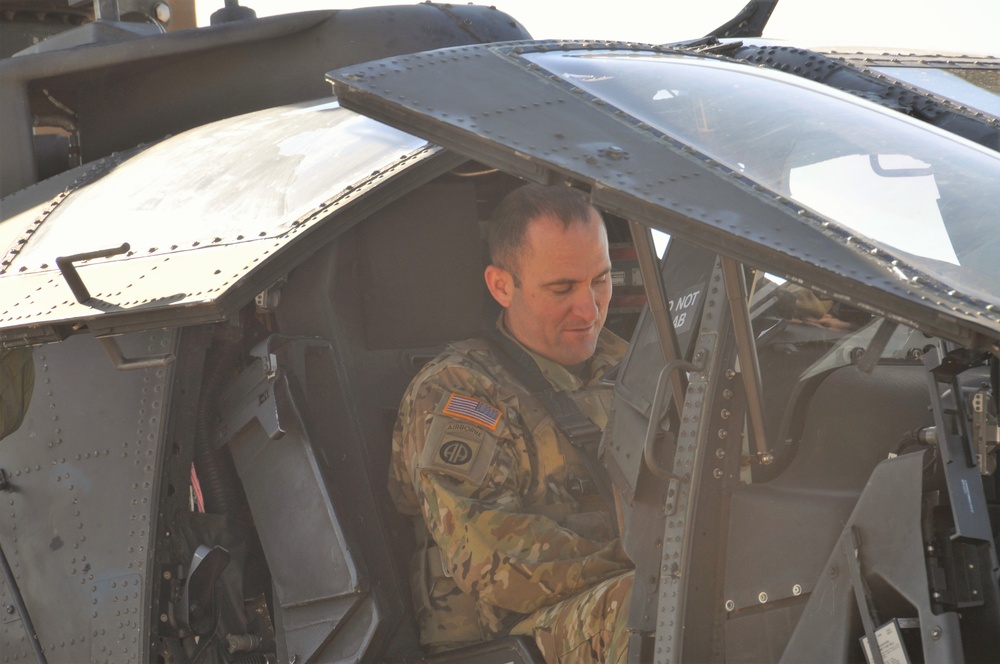 Lt. Col. John Morris takes final flight as the Battalion Commander of the 1st Battalion, 3rd Aviation Regiment