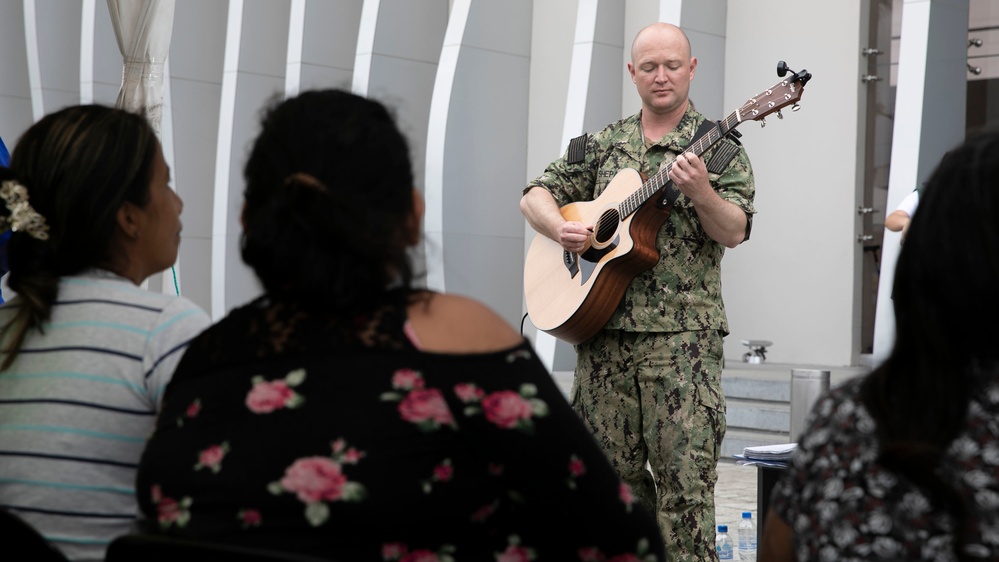 USNS Comfort Visits Ecuador