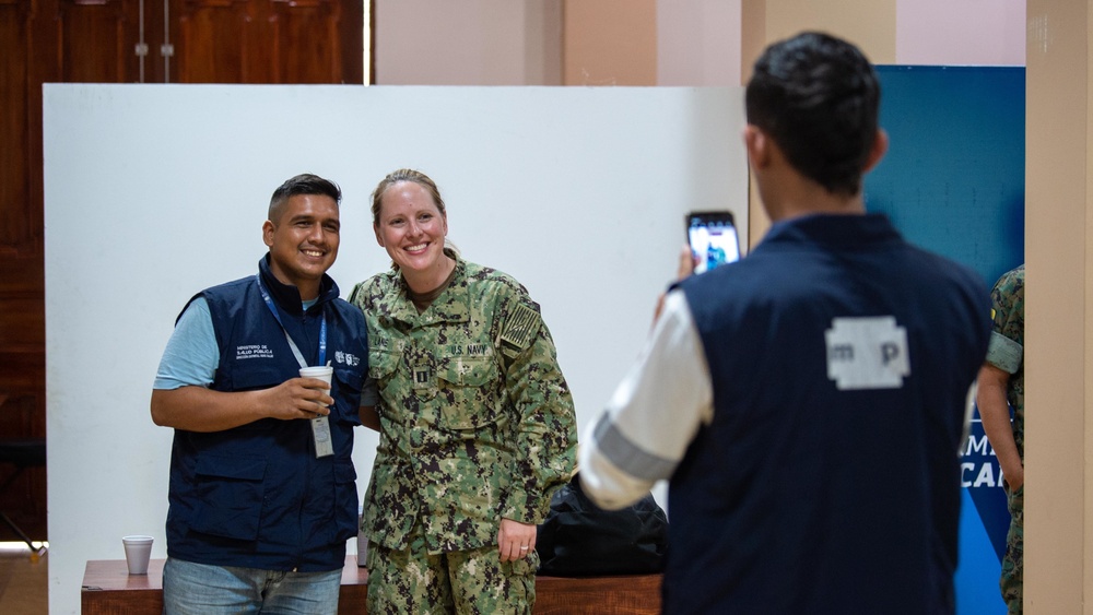 USNS Comfort Crew Speaks During Subject Matter Exchange