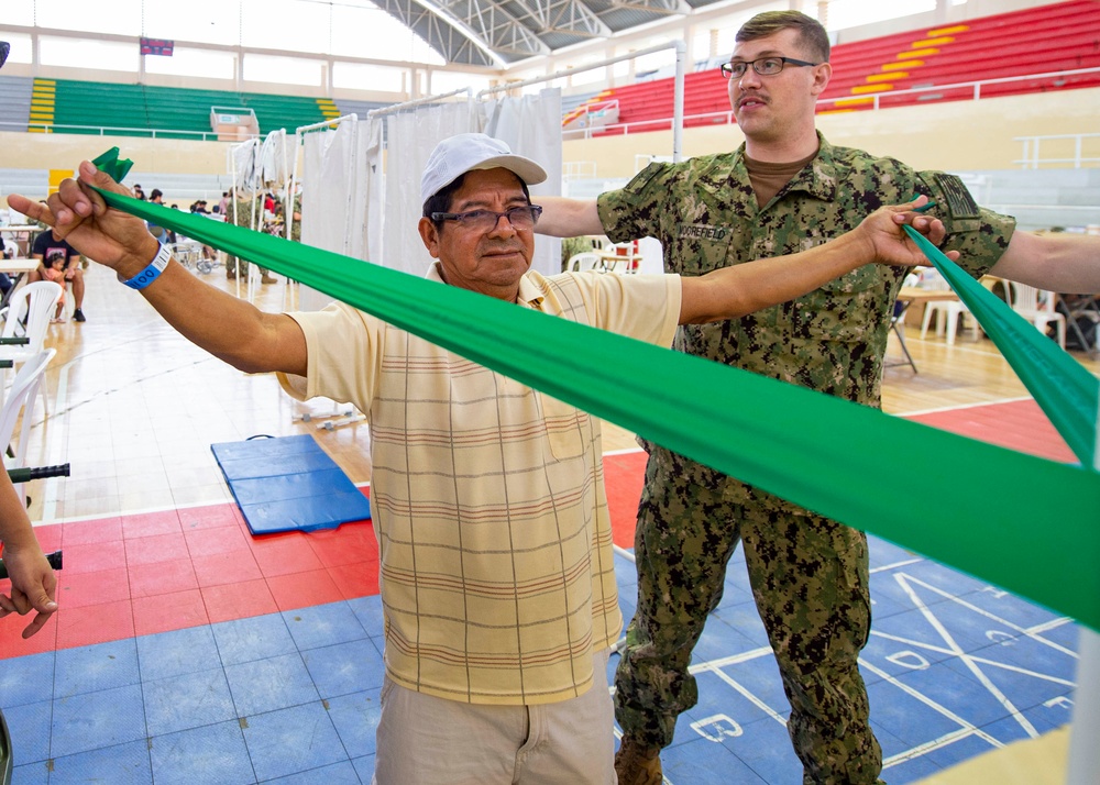 USNS Comfort Visits Ecuador