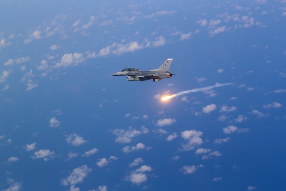 Fighting Falcon Fires Flare Over Florida