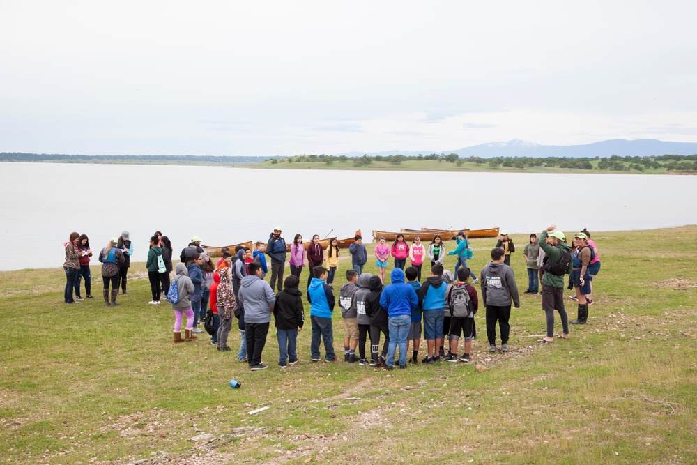 Corps, Volunteers Row and Tell at Black Butte Lake