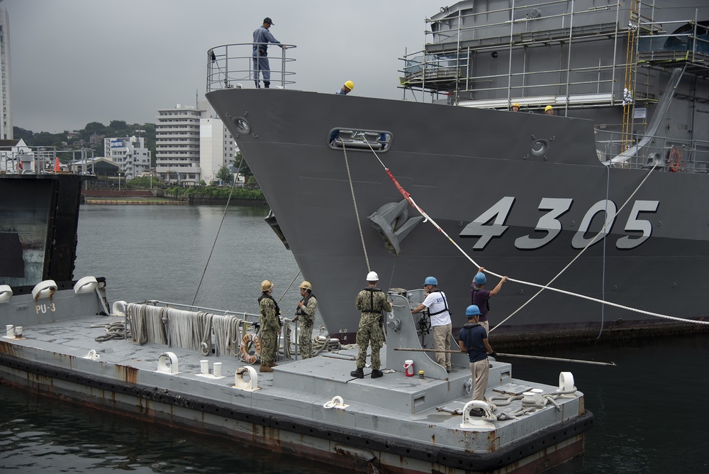 CFAY Port Ops Supports Dry Dock Evolution for JMSDF ship Enshu