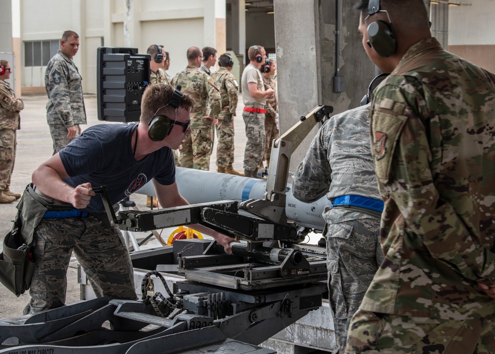 Weapons Load Crew Competition