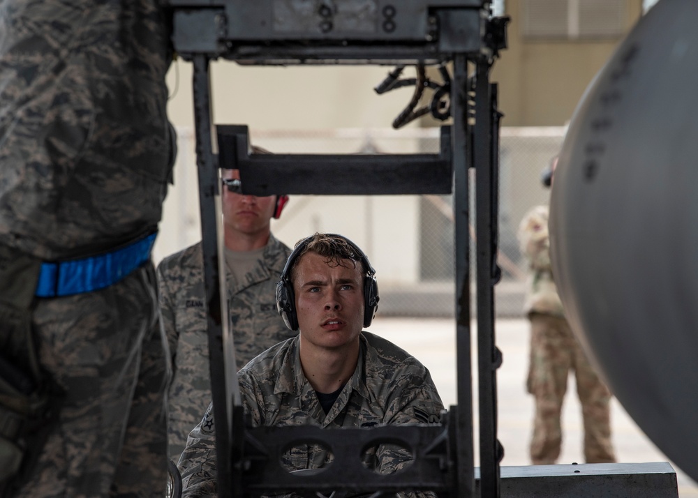 Weapons Load Crew Competition