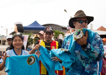 USNS Comfort Beach Clean-Up
