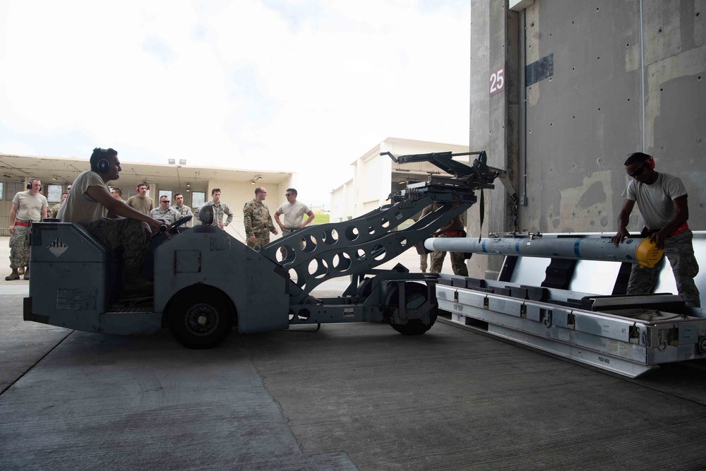 Weapons Load Crew of the Quarter