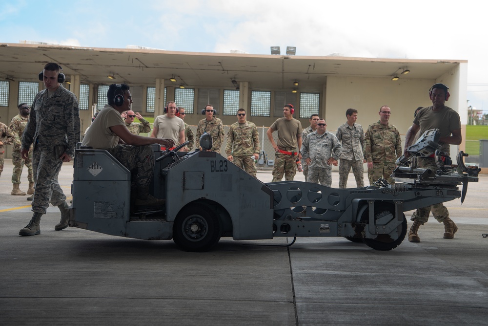 Weapons Load Crew of the Quarter