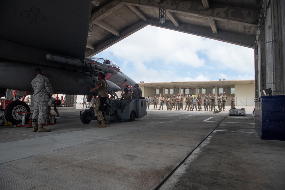 Weapons Load Crew of the Quarter