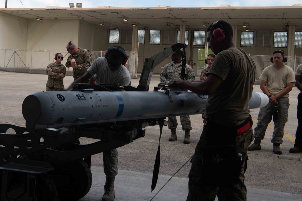 Weapons Load Crew of the Quarter