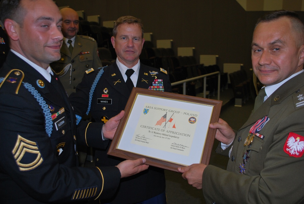 Area Support Group Poland Participates in Poland’s 14th Garrison Support Unit HQ Building Opening