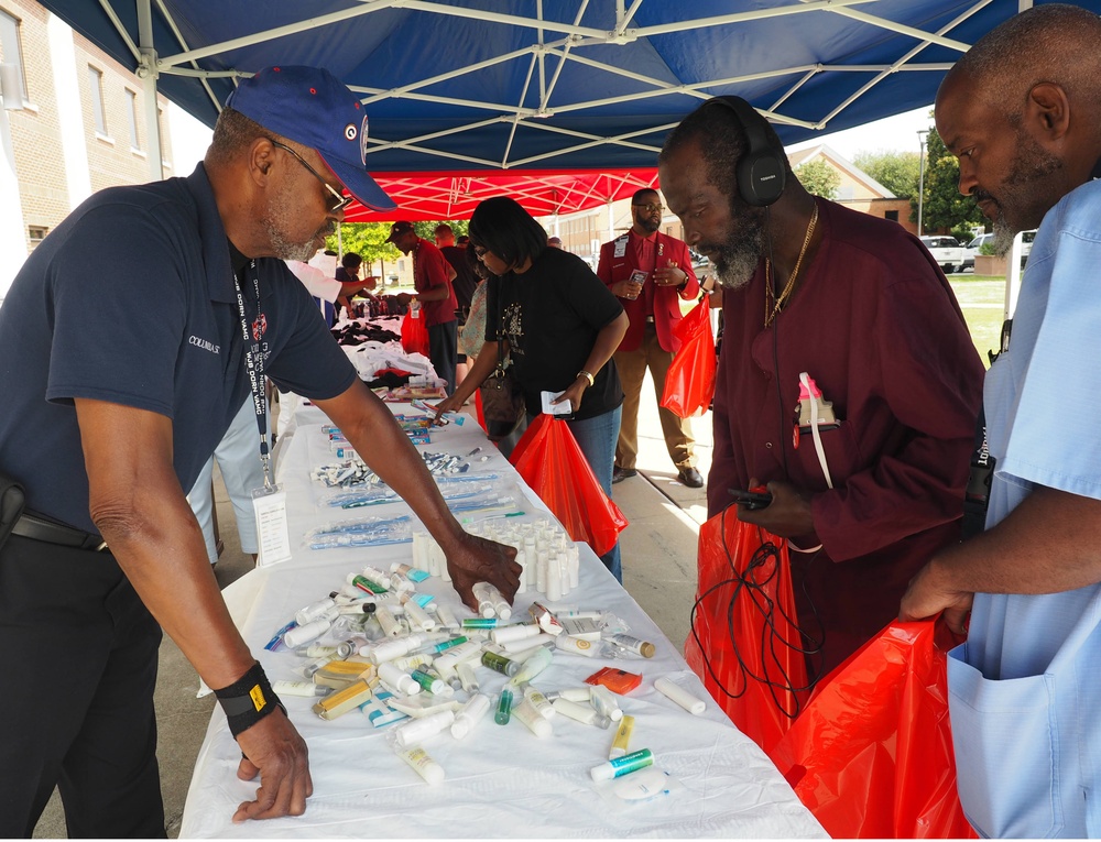 Gratitude, appreciation among gifts at Columbia VAHCS Needs Stand Down