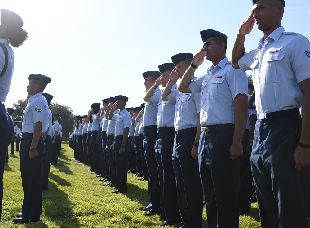 Keesler welcomes new 81st Training Group commander