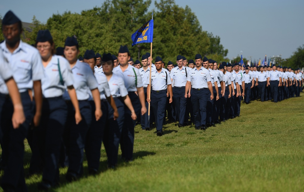 Keesler welcomes new 81st Training Group commander