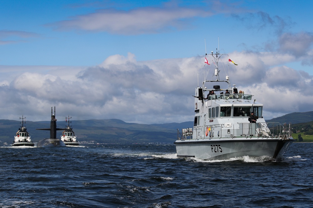 USS Alaska (SSBN 732) arrives at Her Majesty’s Naval Base Clyde, Scotland (Faslane)