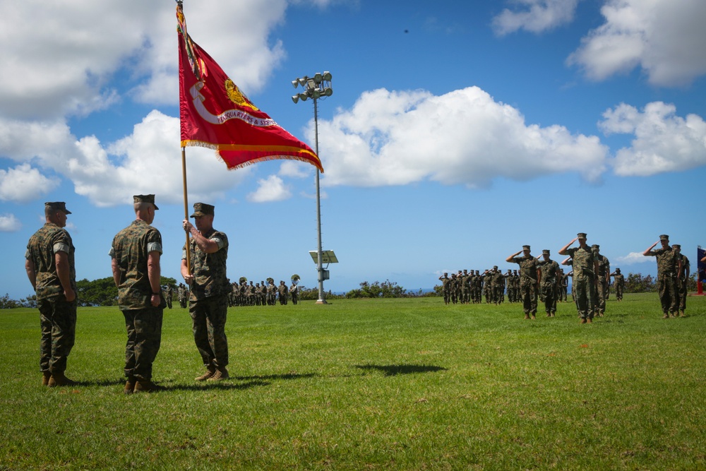 HQSVCBN, MARFORPAC Change of Command