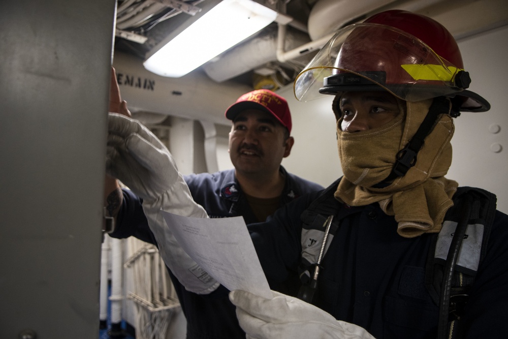 USS Green Bay (LPD 20) Damage Control Training Team