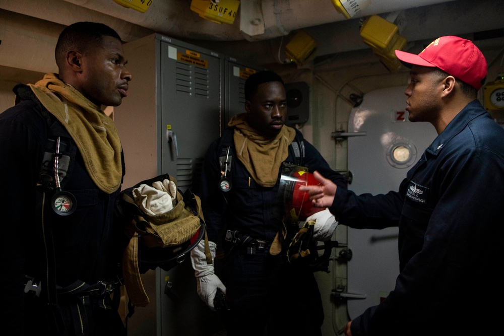 USS Green Bay (LPD 20) Damage Control Training Team