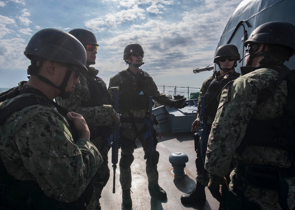 USS Carney (DDG 64)