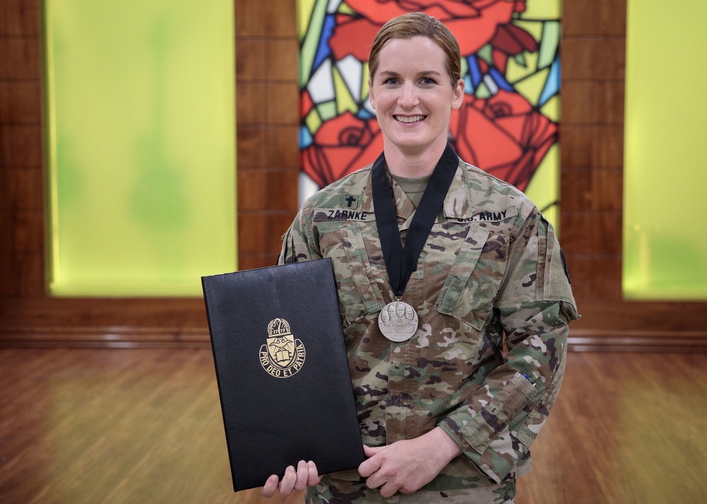 Zarnke Receives The Four Chaplains Medal