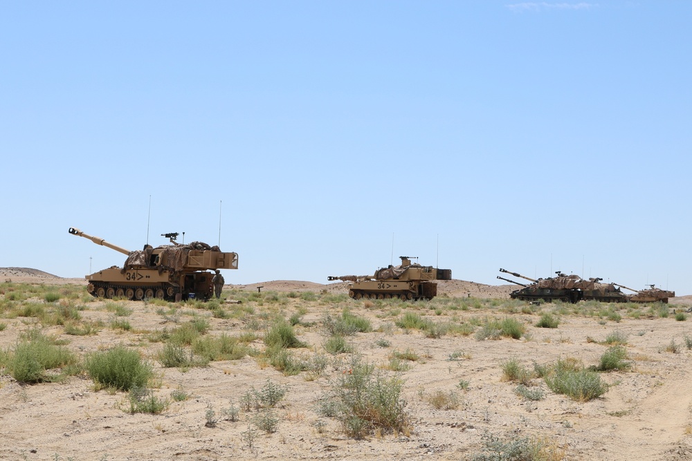 1-113th Field Artillery Soldiers conduct calibration at the National Training Center