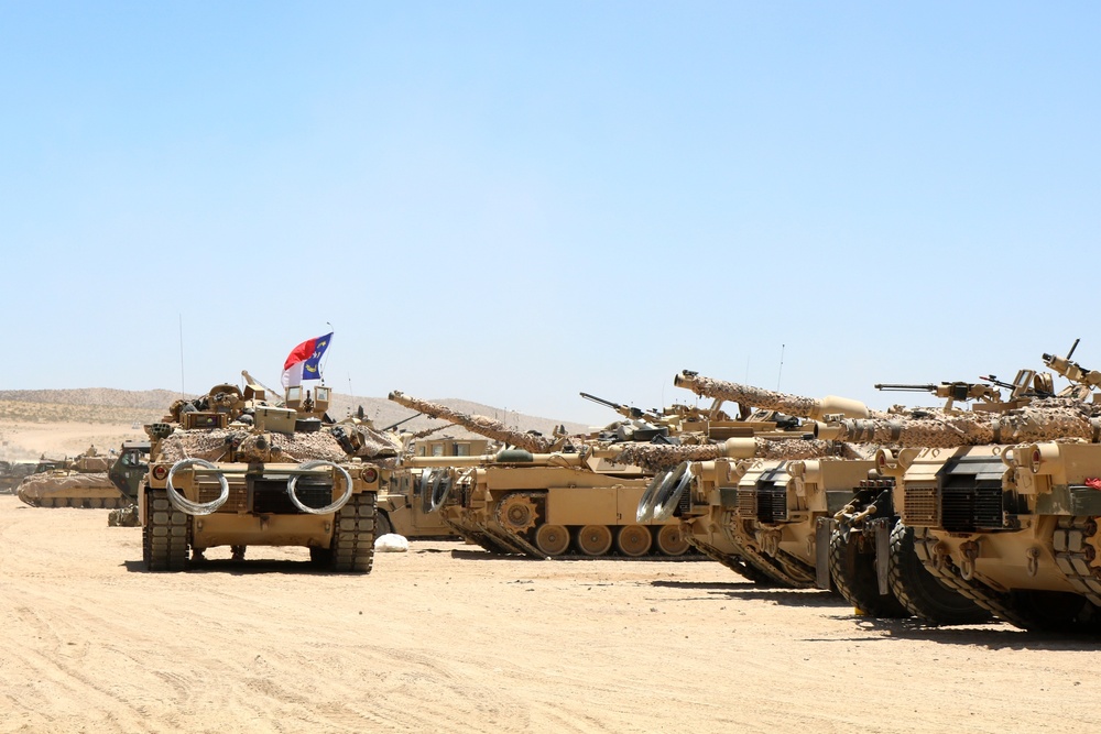 1-113th Field Artillery Soldiers conduct calibration at the National Training Center