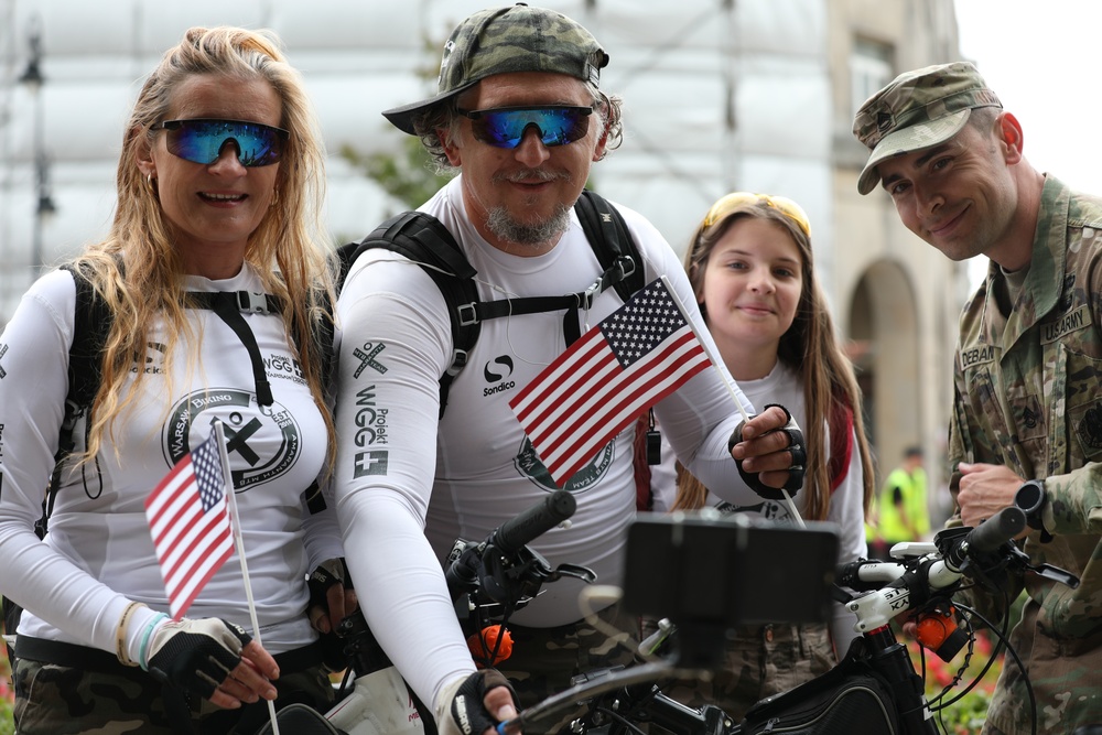 U.S. soldiers participate in Freedom Festival