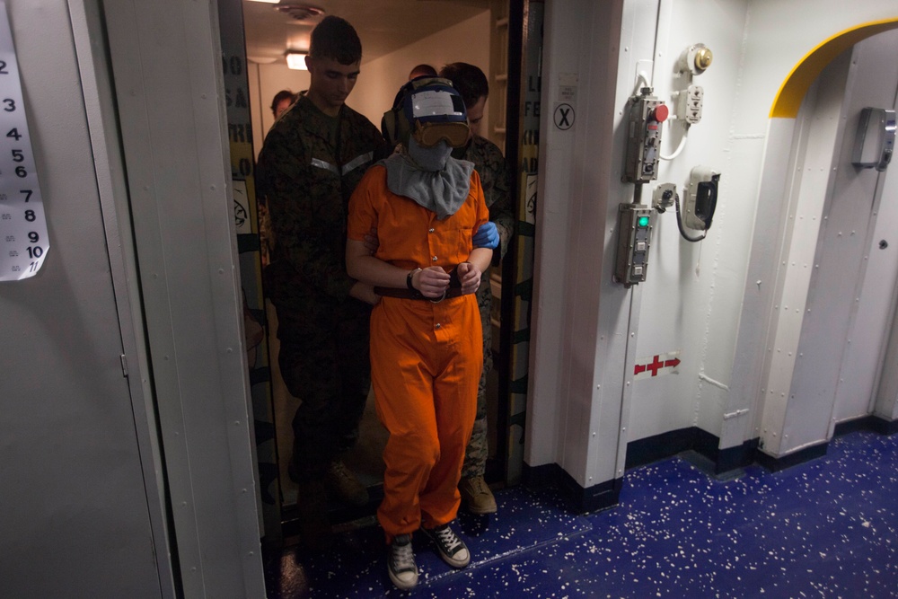 31st MEU Law Enforcement Detachment simulates detainee handling aboard USS Wasp